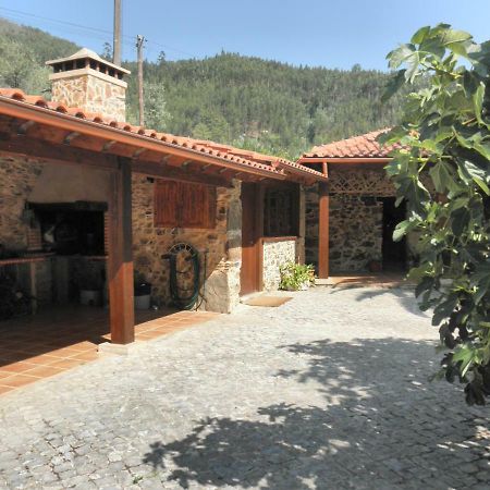 Villa Casa Velha Figueiro Dos Vinhos Exterior foto