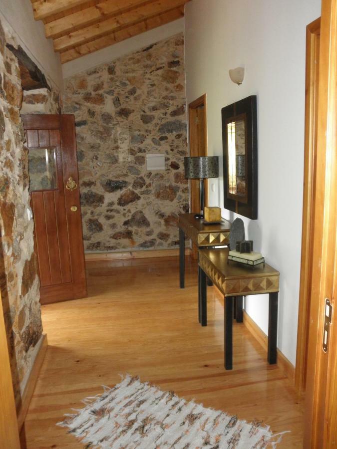 Villa Casa Velha Figueiro Dos Vinhos Exterior foto